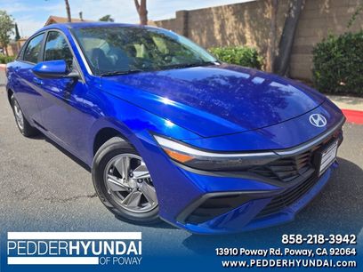 Certified 2025 Hyundai Elantra SE w/ Cargo Package