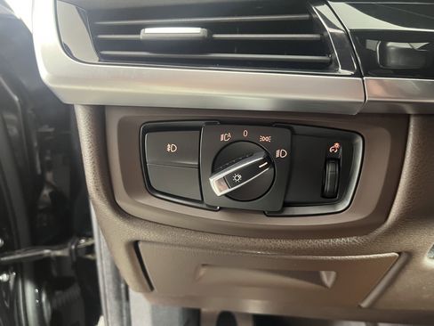 Used 2016 BMW X5 xDrive50i image 21