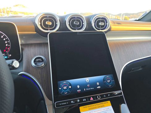 New 2025 Mercedes-Benz GLC 350e 4MATIC image 29