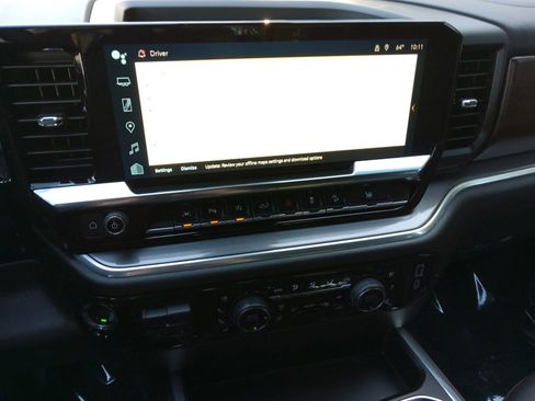 Used 2025 Chevrolet Silverado 1500 High Country w/ Midnight Edition image 17