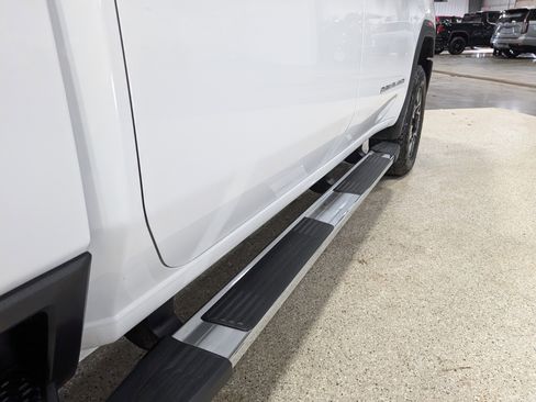 Used 2025 GMC Sierra 3500 Denali w/ Denali Reserve Package AWD/4WD image 11