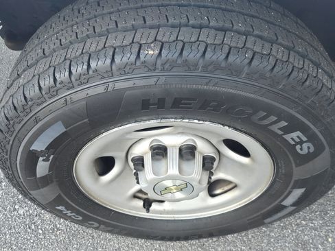 Used 2020 Chevrolet Express 2500 LS w/ Driver Convenience Package image 25