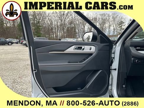 New 2026 Ford Explorer Active image 21