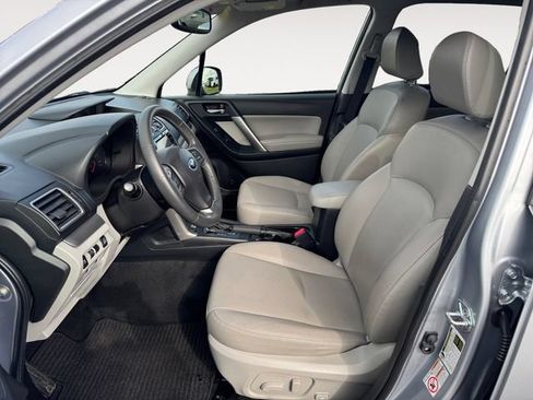 Used 2016 Subaru Forester 2.5i Touring w/ Eyesight & Navigation System AWD/4WD image 7
