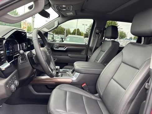 Used 2026 Chevrolet Silverado 1500 RST w/ RST All Star Premium Package AWD/4WD image 9