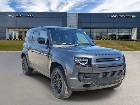 New 2026 Land Rover Defender 110 S image 4