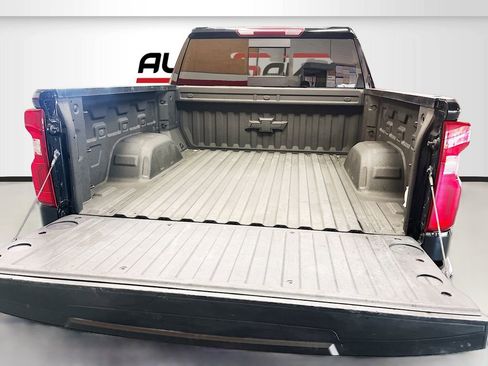 Used 2022 Chevrolet Silverado 1500 LT Trail Boss w/ LT Trail Boss Premium Package AWD/4WD image 27