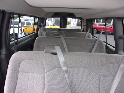 Used 2016 Chevrolet Express 3500 LT w/ LT Preferred Equipment Group image 24