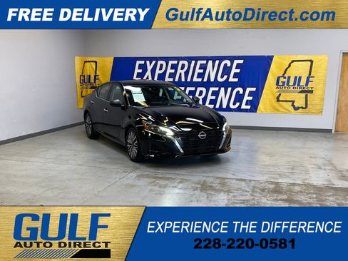Used 2025 Nissan Altima 2.5 SV FWD image 1