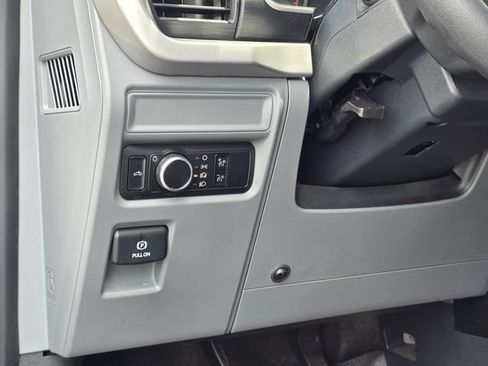 Used 2023 Ford F150 XL RWD image 14