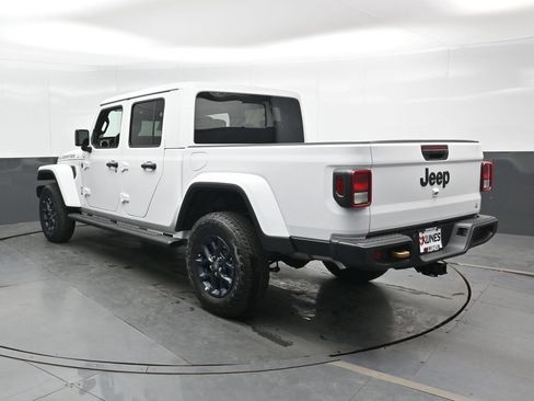 New 2026 Jeep Gladiator Sport AWD/4WD image 11