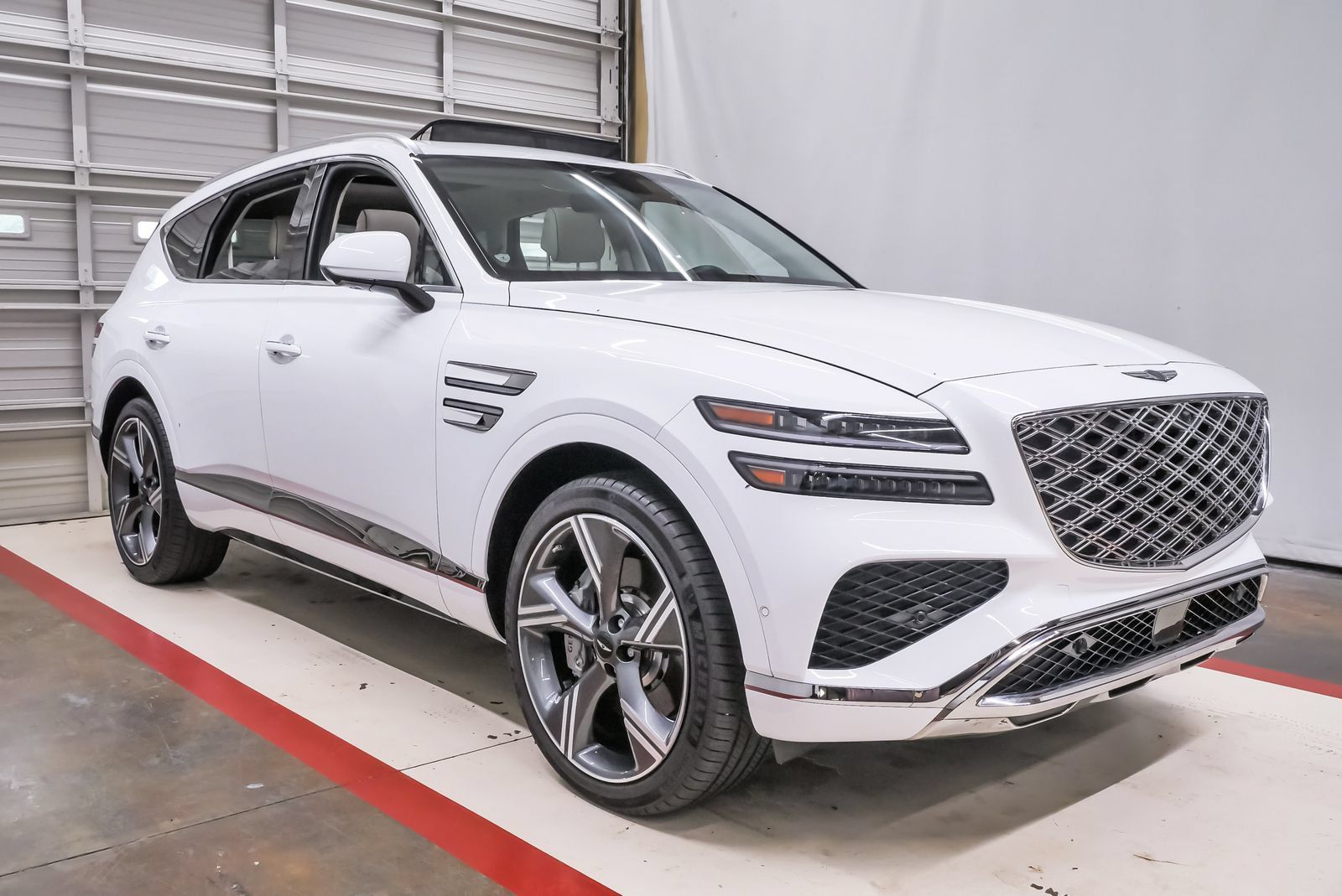 Certified 2026 Genesis GV80 2.5T Prestige AWD/4WD image 5