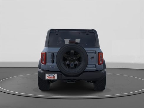 New 2025 Ford Bronco Outer Banks w/ Black Appearance Package image 5