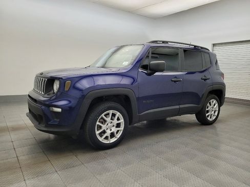 Used 2021 Jeep Renegade Sport w/ Sport Appearance Group image 2