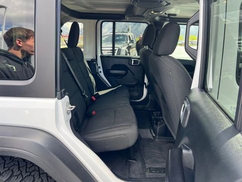 Used 2021 Jeep Wrangler Unlimited Sport AWD/4WD image 31