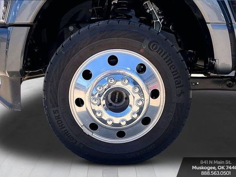 Used 2024 Ford F450 Platinum w/ FX4 Off-Road Package AWD/4WD image 32