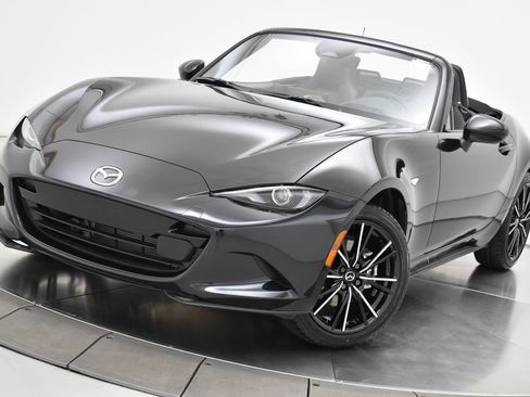 Certified 2025 MAZDA MX-5 Miata Grand Touring RWD image 11