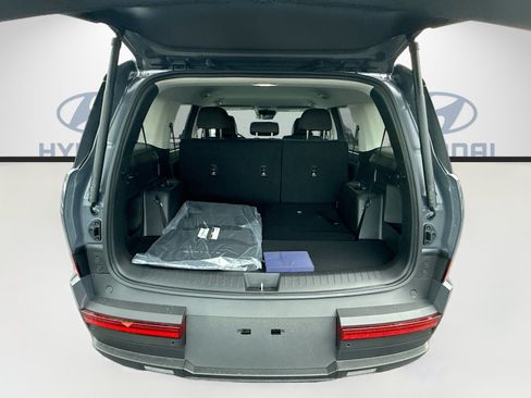 New 2026 Hyundai Santa Fe SE FWD image 18