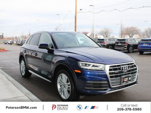 Used 2018 Audi Q5 Prestige w/ Prestige Package image 4
