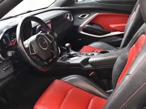 Used 2020 Chevrolet Camaro SS image 25