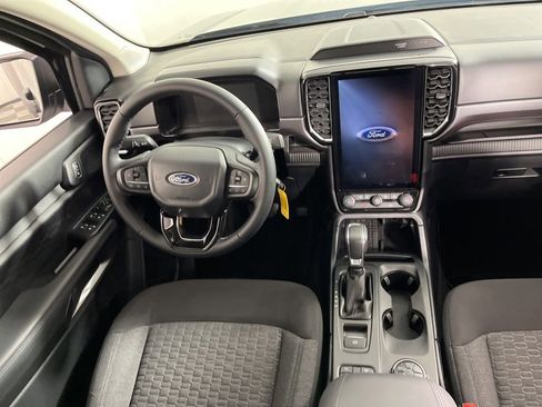 Used 2025 Ford Ranger XLT w/ Equipment Group 301A High image 5