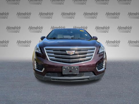 Used 2017 Cadillac XT5 Luxury w/ Driver Awareness Package FWD image 5