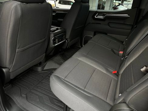 New 2026 GMC Sierra 1500 Elevation image 15
