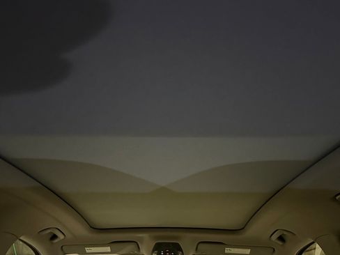 Used 2025 Audi Q5 Premium w/ Convenience Package image 14