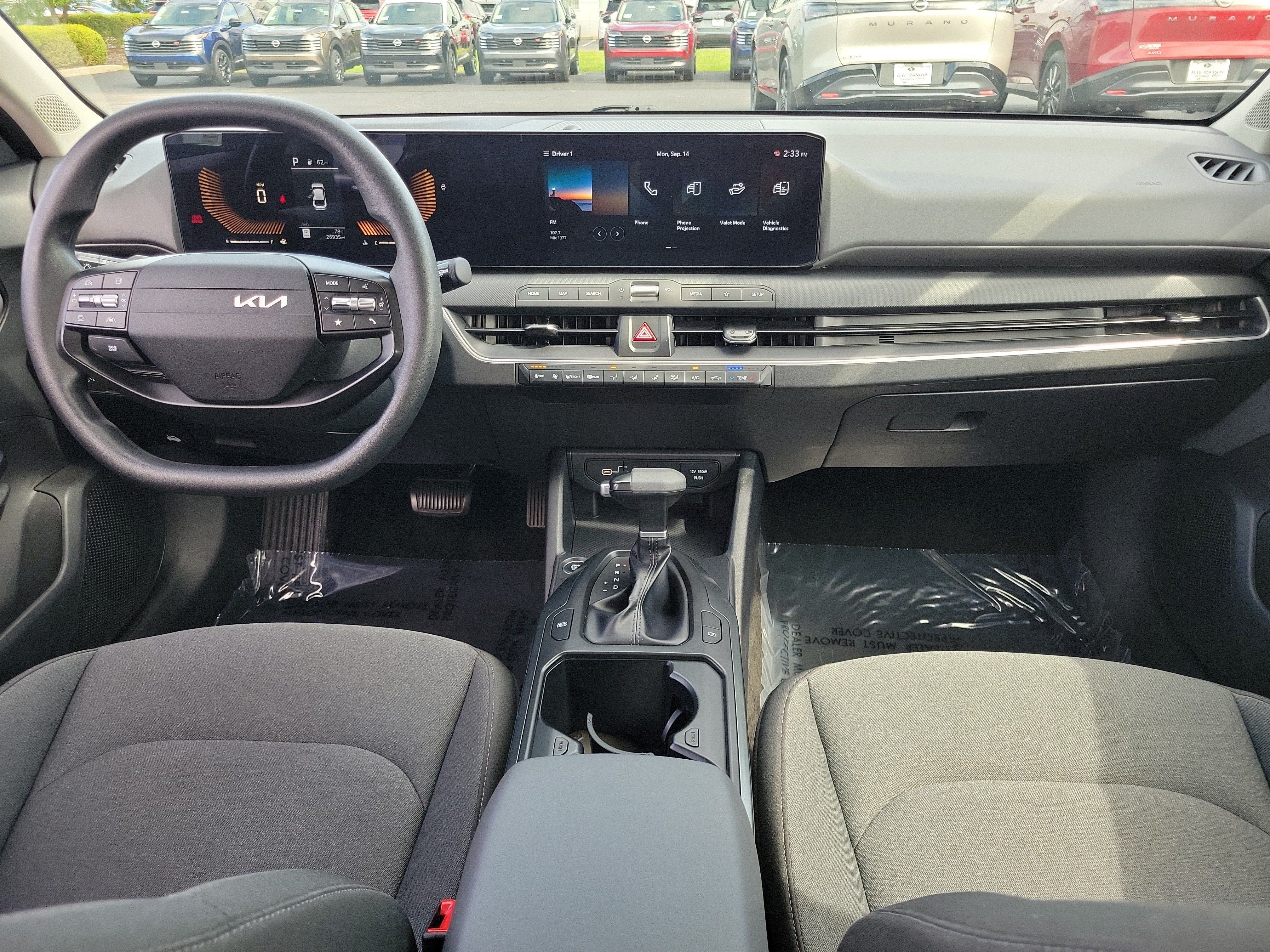 Used 2025 Kia K4 FWD image 9