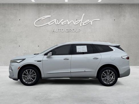 Used 2023 Buick Enclave Premium w/ Experience Buick Package image 13