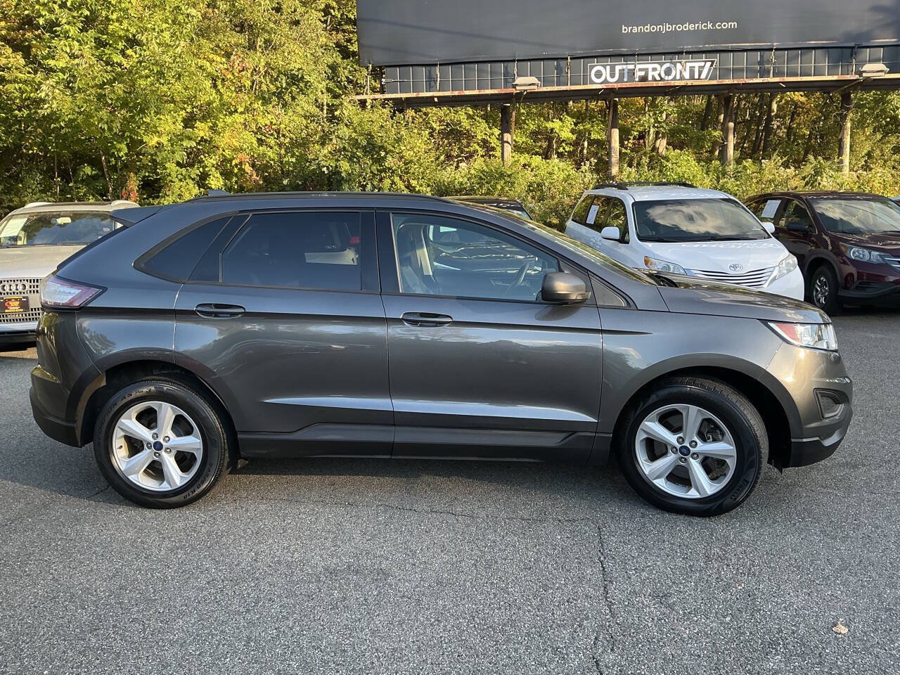 Used 2017 Ford Edge SE w/ Cargo Accessory Package AWD/4WD image 5