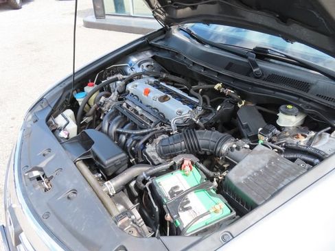 Used 2012 Honda Accord LX image 29