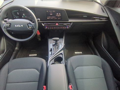 New 2026 Kia Niro LX FWD image 12