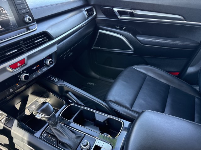 Used 2020 Kia Telluride S w/ S 8 Passenger Seating Package FWD image 23