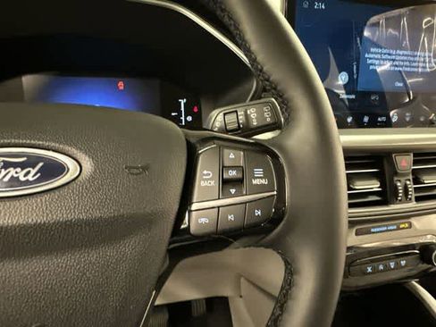 Used 2026 Ford Escape Active w/ Tech Pack #1 image 9