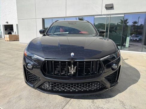 Certified 2022 Maserati Levante GT image 3