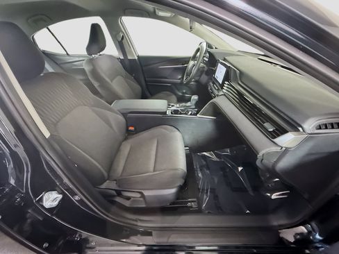 Used 2026 Toyota Camry LE image 29