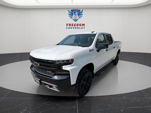 Used 2019 Chevrolet Silverado 1500 LT Trail Boss AWD/4WD image 1