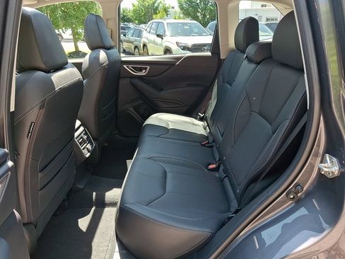 Used 2021 Subaru Forester Limited AWD/4WD image 10