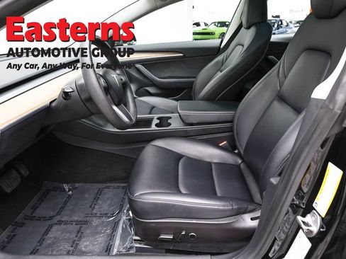 Used 2023 Tesla Model 3 Standard Range image 14