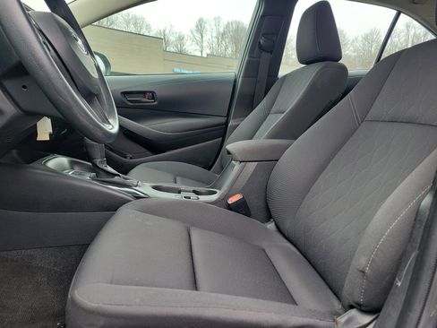 Used 2024 Toyota Corolla LE image 22