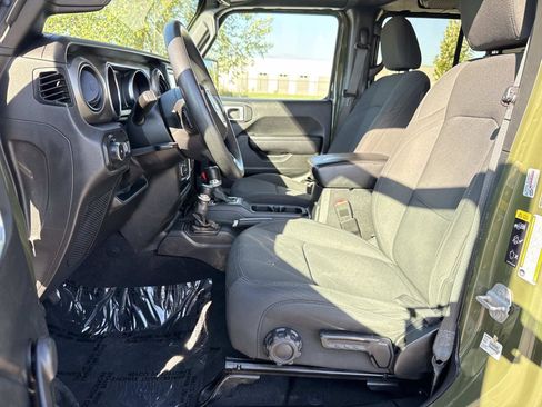 Used 2021 Jeep Wrangler Unlimited Sport image 21