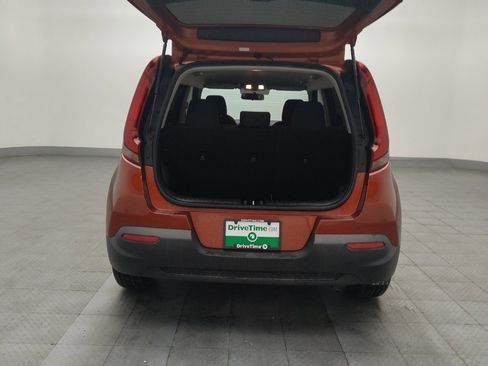Used 2022 Kia Soul LX image 29