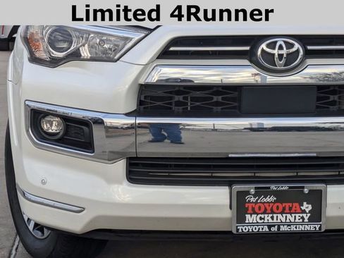 Used 2021 Toyota 4Runner Limited image 3