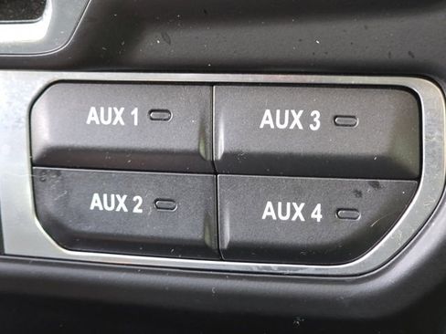 Used 2023 Jeep Wrangler Altitude image 17