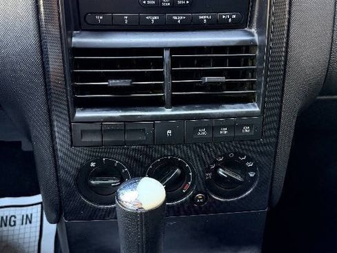 Used 2010 Ford Explorer XLT AWD/4WD image 16