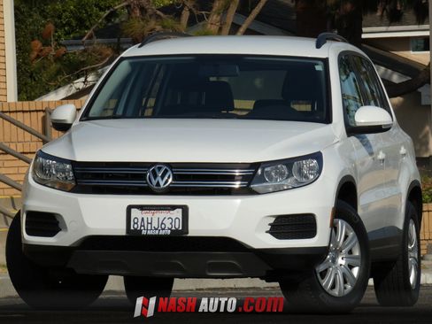 Used 2017 Volkswagen Tiguan S FWD image 4