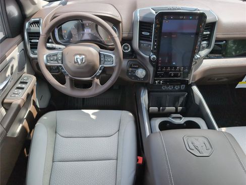 New 2026 RAM 1500 Laramie AWD/4WD image 34