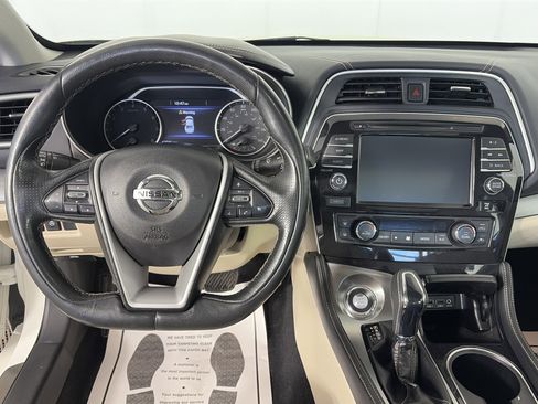 Used 2018 Nissan Maxima 3.5 SL image 9