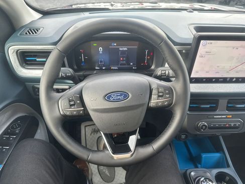 New 2025 Ford Maverick XLT w/ XLT Luxury Package image 19